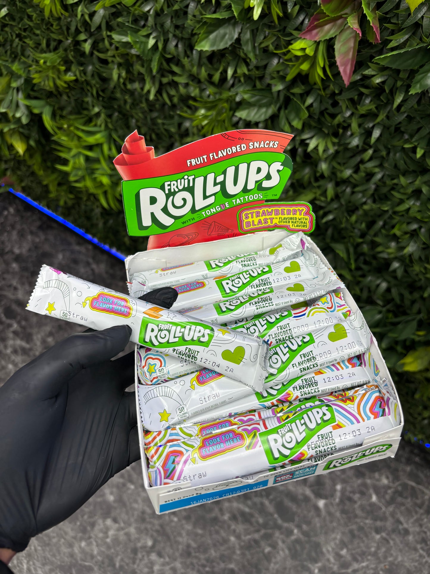 Fruit Roll Ups Single Roll - Strawberry Blast