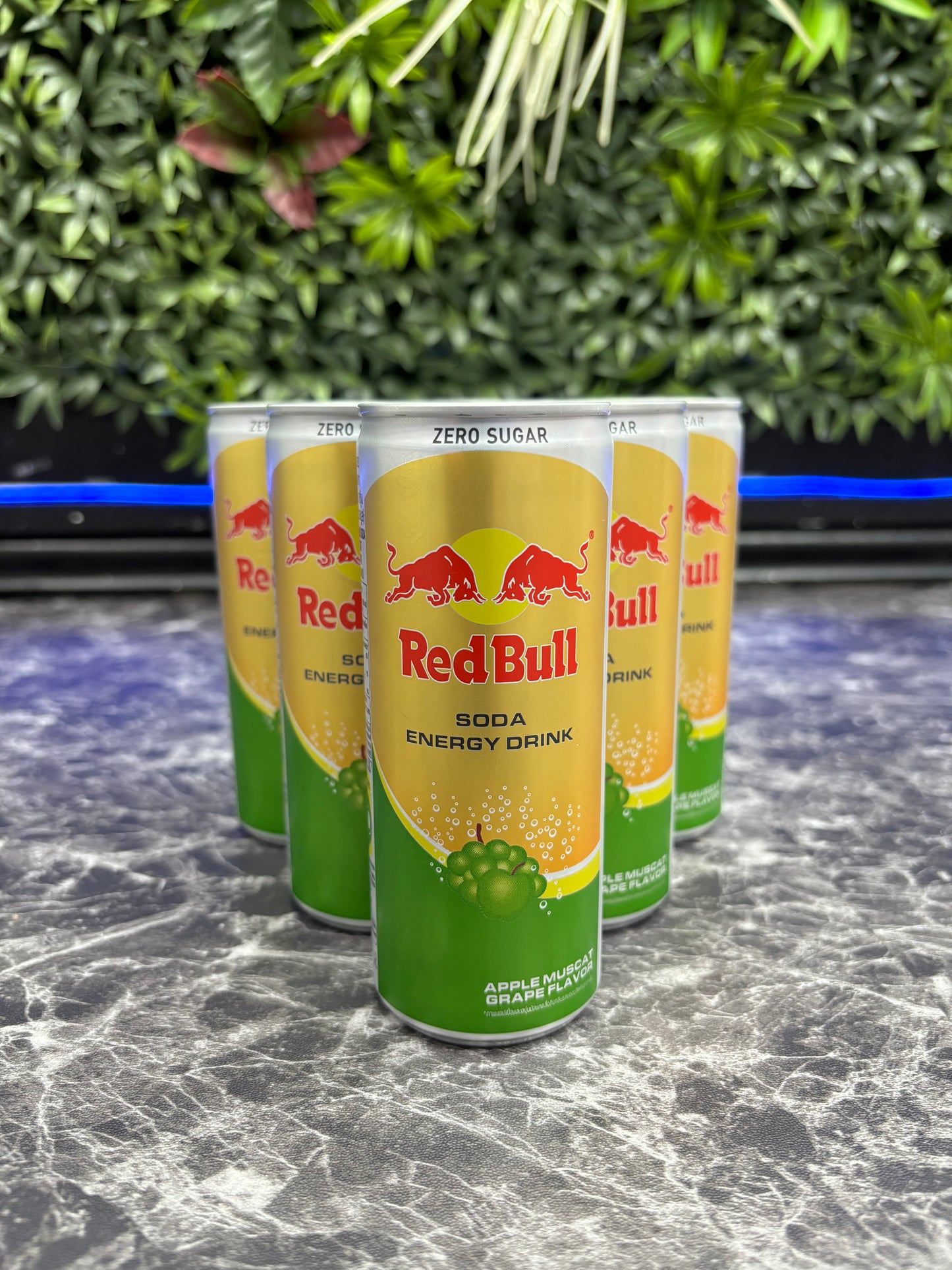 RedBull - Apple Muscat